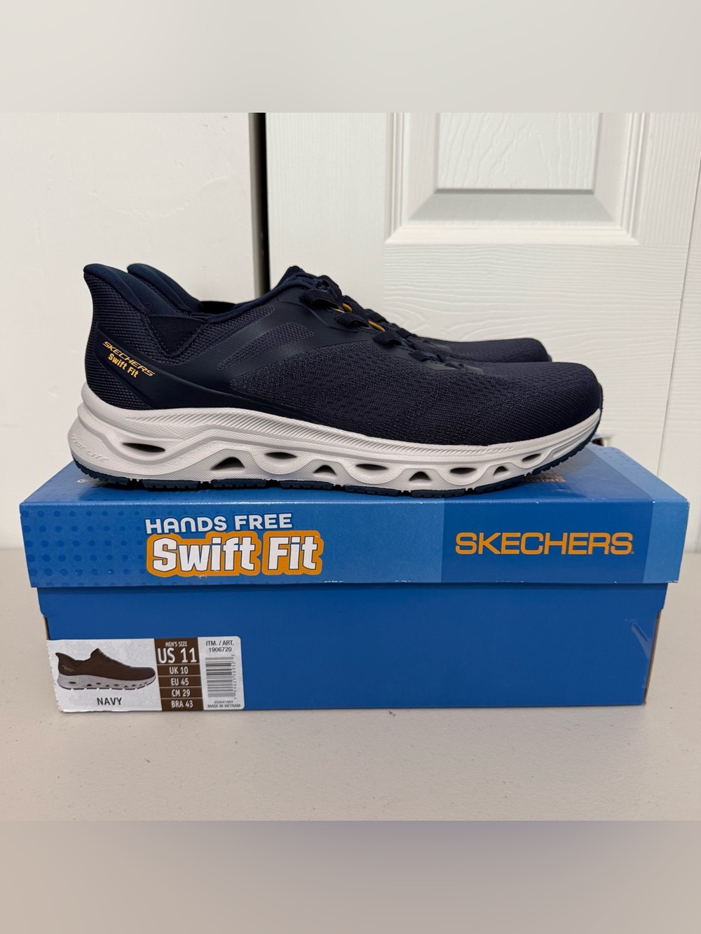 Skechers Swift Fit Hands Free Sneaker Shoes Memory Foam Color Navy Men’s Size 11